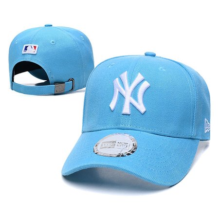 New York Yankeess Adjustable Hat